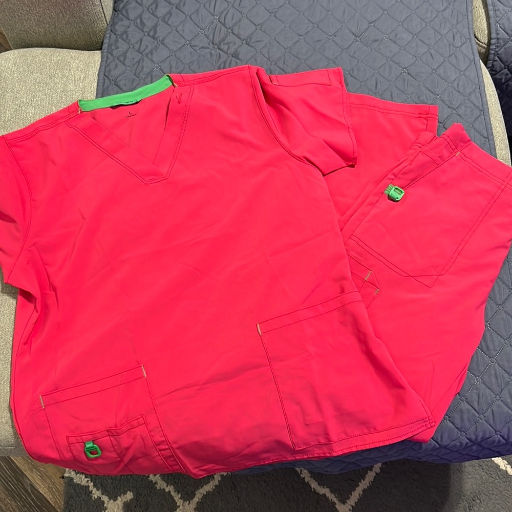 Carhartt crossflex scrubs